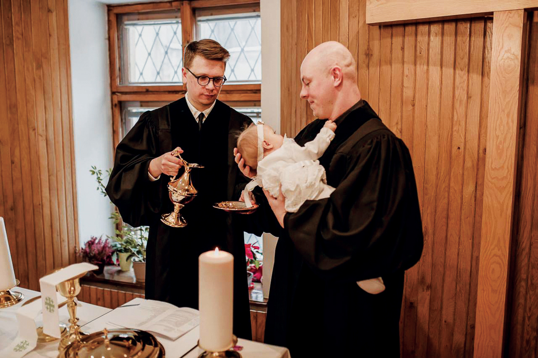 Sasko Nezamutdinov Conducts a Baptism with Mikael Romer